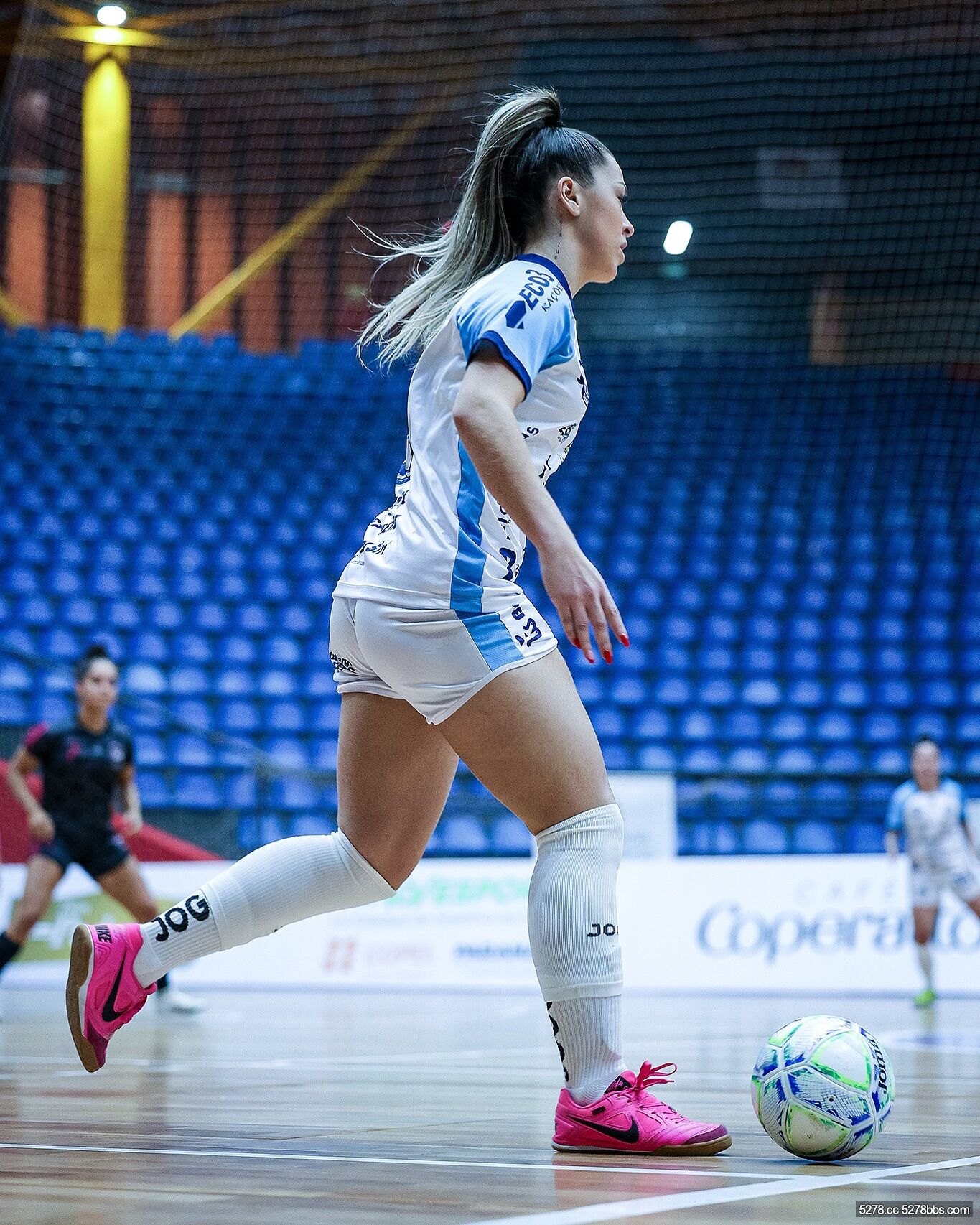 201366d4a994d1291d1558c7877b6b96.jpg