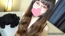 【無修正】乳頭發情變得興奮像香腸一樣舔著巨大雞巴！