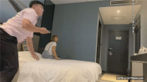 新鮮出爐，下午偷拍啪啪良家小少婦，  表哥等你相約酒店親熱一番，摳穴後入舌吻狂插，很是誘惑喜歡不要錯過
