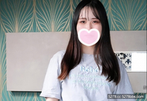 18歲閨蜜介紹露臉中出黑髮少女出道AV俱樂部練就的好身材騎乗位