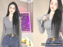 【抖音福利】極品長腿苗條御姐【小橙子】臉穴同框道具自插