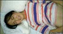 小妹妹說爸爸操我小逼剛進入就嗷嗷叫