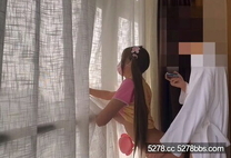 小向喵 淫穴交租瘋狂榨精內射 超嫩蜜穴侍奉房東叔叔肉棒 白虎穴在上面緊夾抽插