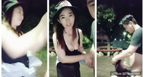 膽子真大啊晚上風騷的少婦為了滿足狼友在戶外露出口交舔胸回到車裡深喉啪啪車震淫蕩刺激