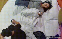 情趣台  一個地中海油膩大叔都能約到不錯的少婦去酒店 看樣子也是飢渴不少時間了 連打幾炮