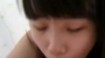 約炮超嫩97年校花級漂亮女孩，小奶頭好粉嫩，B很緊插著爽死