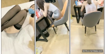 吃藥幹極品身材00後  少女來了粉嫩小蘿莉，蜜桃臀饅頭穴，黑絲配上美腿，瘋狂抽插出白漿