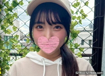 大陰莖插入女孩小穴「我想它太大了…」猛插入鬼活塞