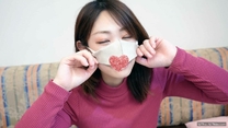 露臉無修正街角口罩美女