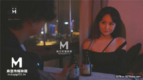 國產華語自拍傳媒   摩托女孩 公路的艷遇 床上的激狂