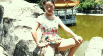 大奶國模張婕私拍完事後被攝影師潛規則搞出好多淫水快來月經了同意內射還說她是容易懷孕型的逼對白有趣