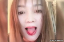 精品瓜子臉比女人還要甜美的人妖舌頭舔龜頭透明內衣下足交後入前插菊花搞到爽