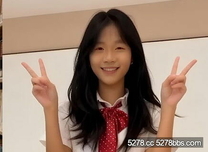 湖南長沙清純妹子_劉佳螢_和精神小伙男友酒店開房_JK白絲深喉口交女上騎乘_被調教成聽話母狗！