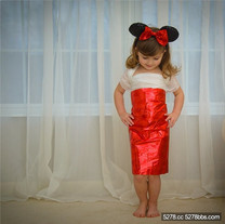 4歲女童紙製時裝