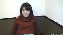 最新流出系列 約炮在賜子神社祈求懷孕的極品白虎B人妻美少婦中出內射再把粘滿淫液的雞巴舔乾淨
