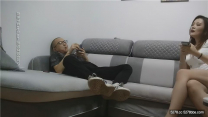 絲襪控眼鏡哥最愛美艷少婦手撕絲襪打火機點陰毛  高清源碼錄製