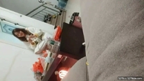 小偉街頭探花路邊按摩店裡小砲房100快餐個好賭的賣淫女偷拍環境還不錯