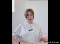 超巨乳少婦自拍