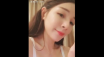 小姐姐一雙大長腿自摸