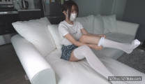 最新極品美少女【HongKongDoll】白色JK制服爆操肥美嫩穴從沙發干到廚房 高清