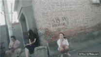 城中村一哥橫掃150一條街，【大萌萌探花】雙飛不過癮接著幹，兩小時450玩3個，物美價廉真實偷拍必須玩過癮