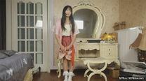嬌美蘿莉嫩模『夢絲靈唯』內部大尺度漢服最新流出 小穴粉嫩招操 完美露臉