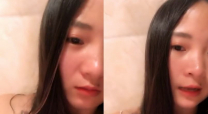 很是清純漂亮嫩妹美女主播自慰棒大力插穴自慰 年紀不大淫水好多 十分誘人
