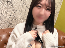 E罩杯私人拍攝溫柔黑髮美容院前台接待員平時很隨和私密視頻展現了瘋狂與男人性交中出射精結束♥