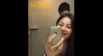 台灣本土 情侶拿手機自拍 女的叫男的用力一點