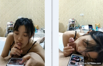 小騷貨一邊看著人家帶貨直播，一邊香噴噴吃著大雞巴，真好玩