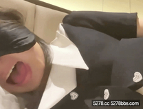 友人A 白瘦女大突然想嘗試調教 操著操著她可憐巴巴的 委屈快要哭了