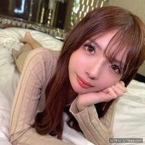 超剛毛身材苗條散發性感的氣息我快射精了