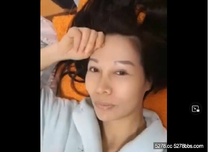 拜金女一見富豪便濕了