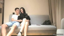 帥小伙高價約操大圈極品御姐 ，黑長直修長美腿 ，扶著屁股直接上來就操 ，翹起大屁股舔屌 ，搞得妹子太爽了直浪叫
