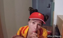 極品櫻花妹蜜桃臀女神 naomiiichannel 內射麥當勞伺服器