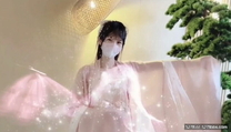 蘿莉女神  最新天花板蘿莉女友▌粉色情人▌漢服嬌欲妃子 圓月彎屌刺入白虎粉逼 飄飄欲仙極射妃子