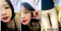 【難得一見粉紅色美穴大美妞】超高顏值甜美 ，被窩裡給大家秀，脫掉睡衣掰穴 ，肥穴騷逼特寫 ，搞得滿臉潮紅