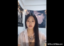 極品尤物刺青美少女！ 男友難得操逼秀！ 口硬直接懟，騷穴白漿直流，操完不盡興