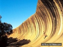 澳洲伯斯   著名的波浪岩 ！