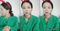 超風騷少婦【玫瑰半成品】廚房激情紫薇，餓了先下一碗麵吃，吃飽胡蘿蔔伺候大騷逼，淫水氾濫