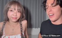 Roxie蘿希與亞洲噴水女孩的激情性愛約會