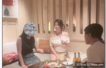 【抖音巨乳】李雅 最新雙飛 老婆和情人一起服侍男主角 一男兩逼 共舔一雞 無套後入 乳交內射 貴在真實