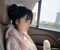 四川科技學院大一新生 雙馬尾白虎嫩妹 從校園到金主床榻 多姿勢狂插