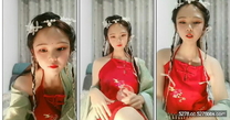 哺乳期的小少婦露臉顏值很高，情趣肚兜誘惑撩人，聽狼友指揮脫光光自慰騷穴呻吟表情好騷，擠奶水給狼友喝