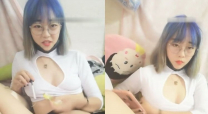 卡哇伊平台小姐姐漂亮眼鏡妹尺度大秀 自慰插穴 很是誘人