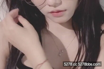 第四期Graduate，畢業女大學生的人體，半露臉，玉體每一處細節都不放過