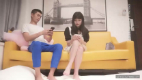 開房約炮背帶褲美眉洗澡舌吻調情特寫口交摸逼騎坐無套猛操呻吟連連搞了兩炮