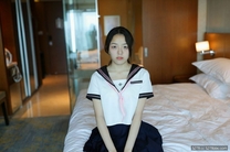 美少女 小雅裸體寫真