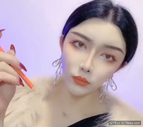 Ts李梓琪 ：好羞羞被小哥狂肏，菊花都外翻了還不放過我，簡直是行走的打樁機