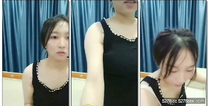 哺乳期大奶媽媽鏡頭前發騷，全程露臉絲襪情趣大奶子好誘人擠奶給狼友看，特寫展示騷穴撅著屁股求操樣子真騷